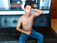 Ismael_petit18's webcam live show