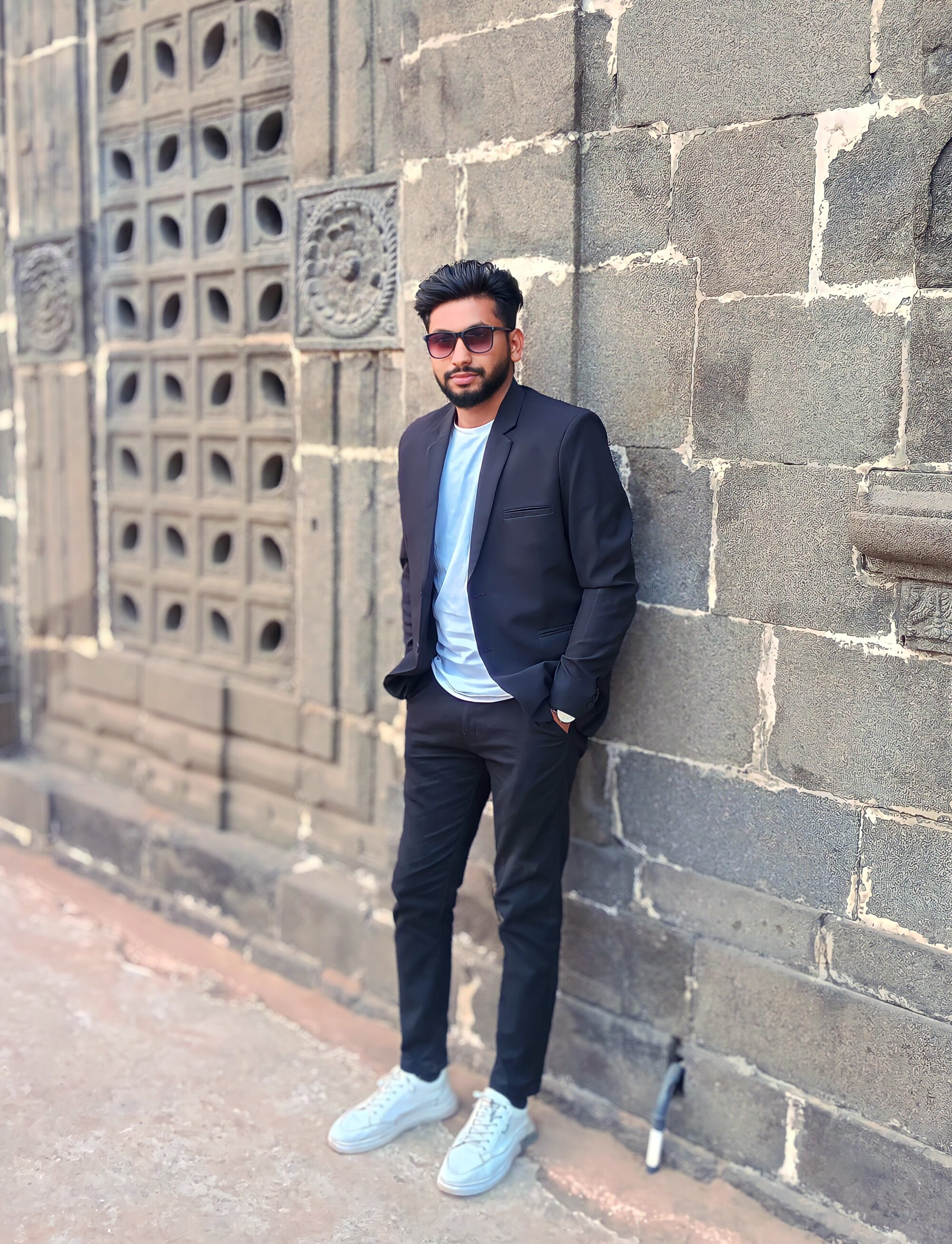 neel8890