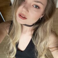miameraii's Offline Chat Room
