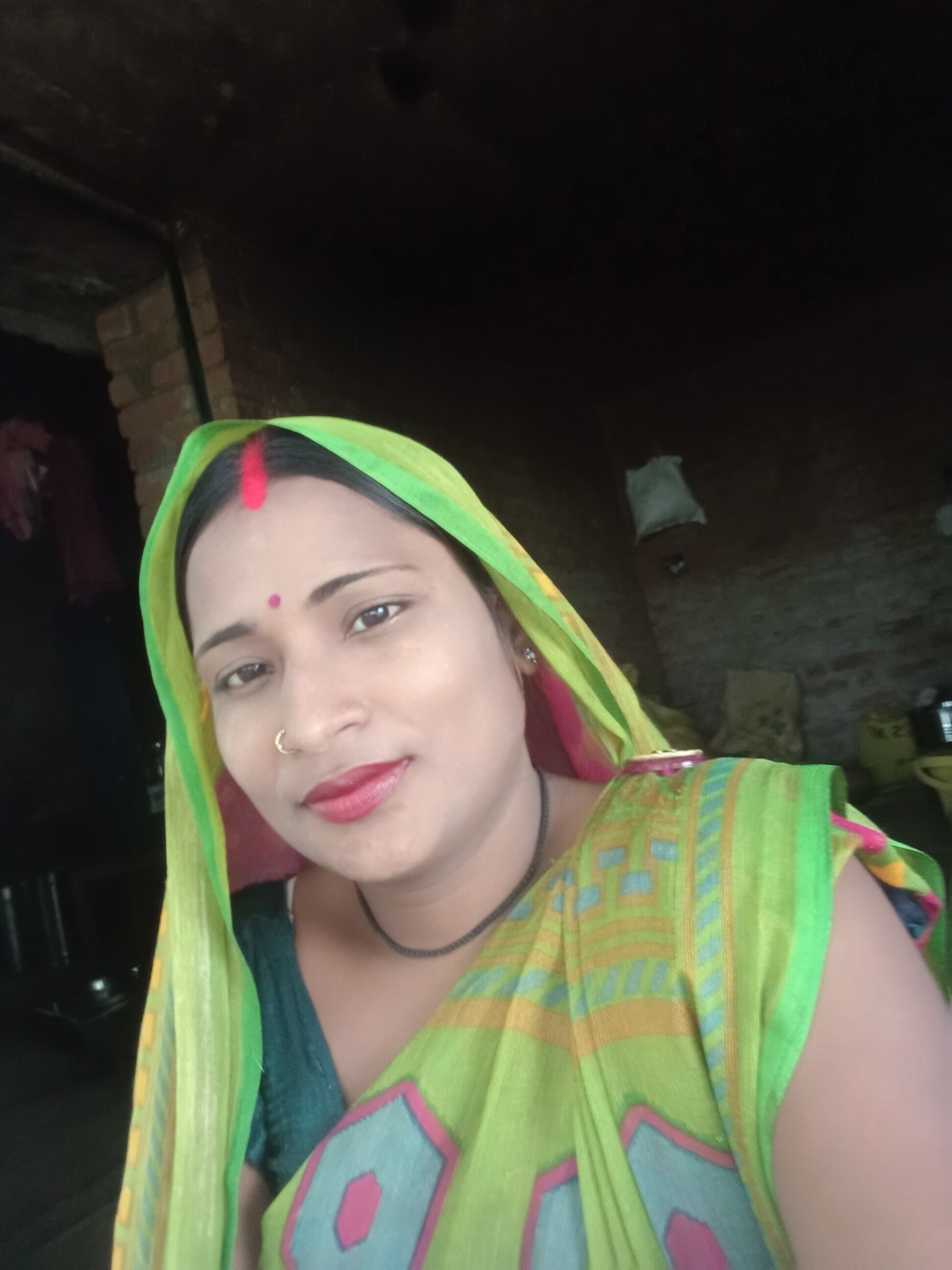 hot_bhavi