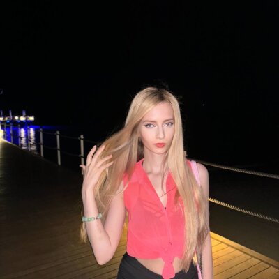 celebrity_vibe Avatar