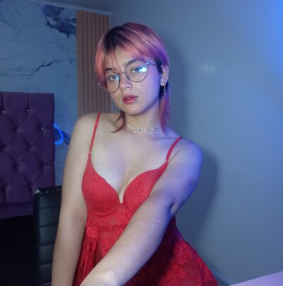 girl_summer16 from stripchat