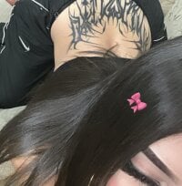 katalina_bs' Offline Chat Room