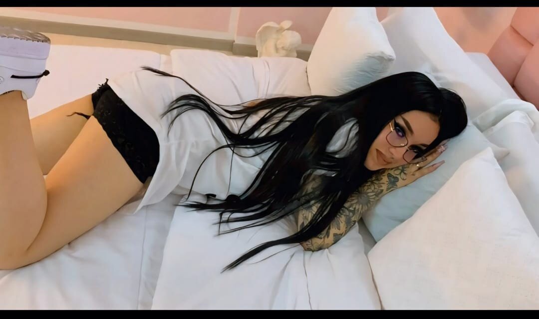 Megan_Wallkerr