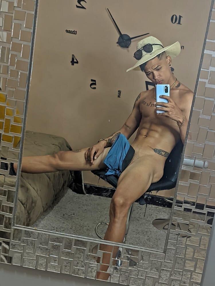 Chris_Heria__