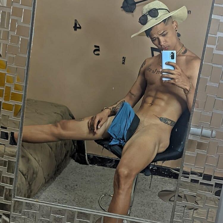 Chris_Heria__ profile