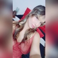 caroline_monserrat's Offline Chat Room