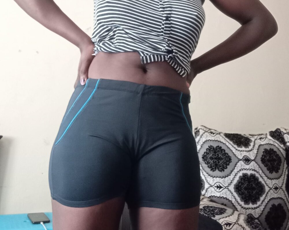 Sweet_ebony90 🐠 adult cam chat