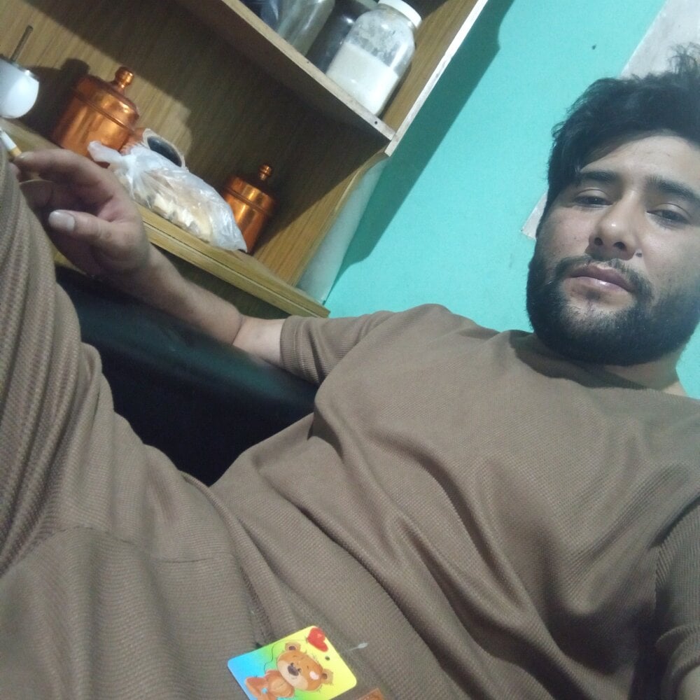 goldenpen1993's Offline XXX Chat