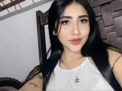MiaScott5 Female Latindeepthroat Free Webcam Nude