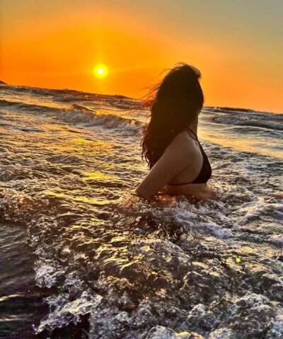 kiomy_zhu Live Cam on StripChat and RICams