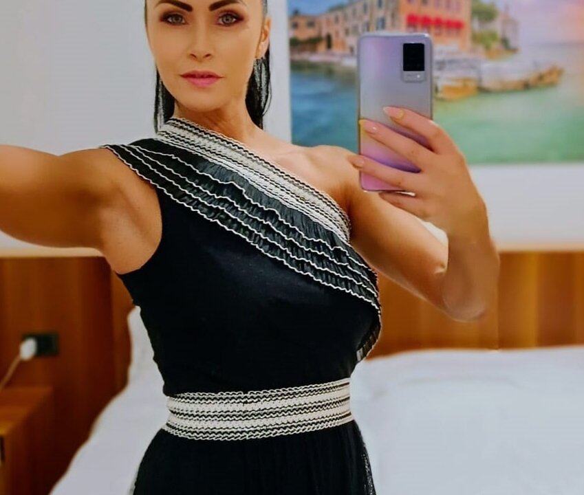 hott_jasmine 🆚 sex chat