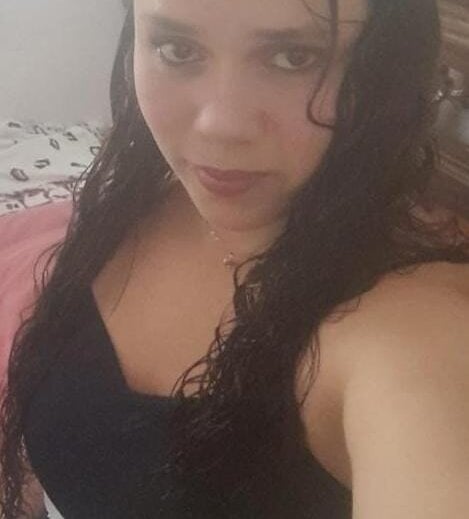 Live sex webcam photo for britnie_9 #288351154