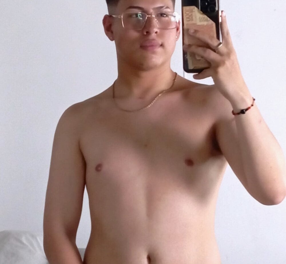 davidcruz16 from stripchat