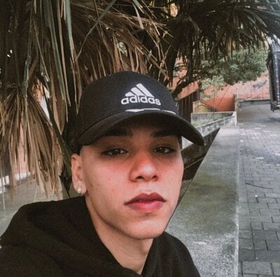 Travis_AM