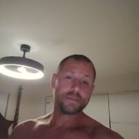 Gordon84LLC's webcam live show