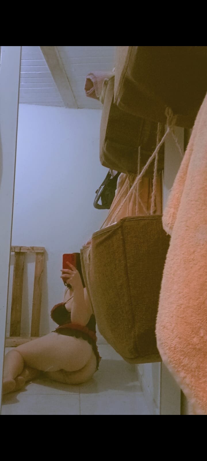 Chloe_cameron_