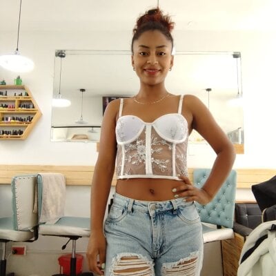 Samantha_Ebony18 Female Cheapprivateslatin Live Cam Striptease