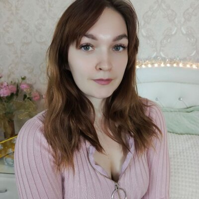 sophiedenadelle from stripchat