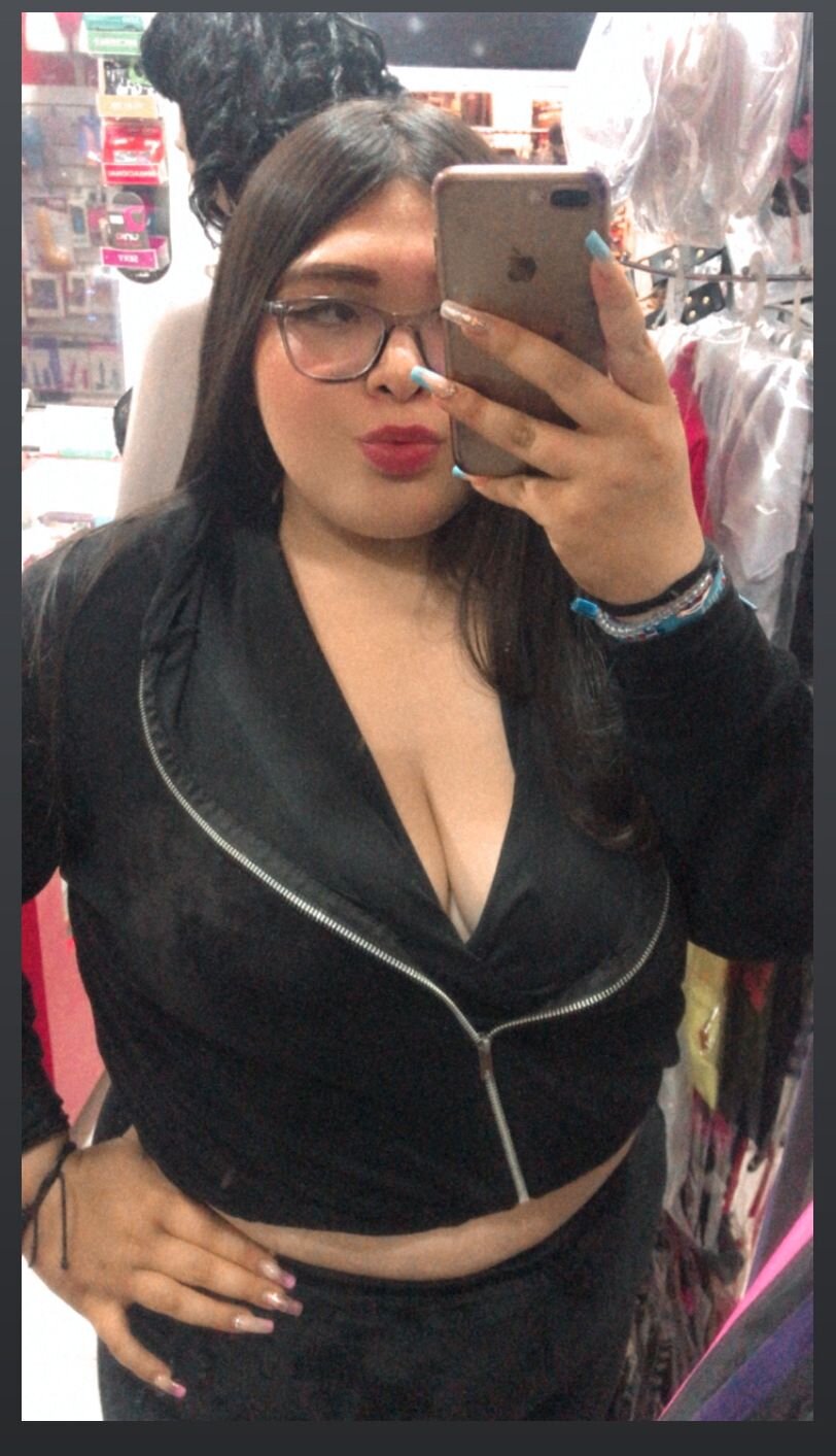kami_smith19