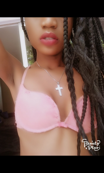 sweet_kitty_3 from stripchat