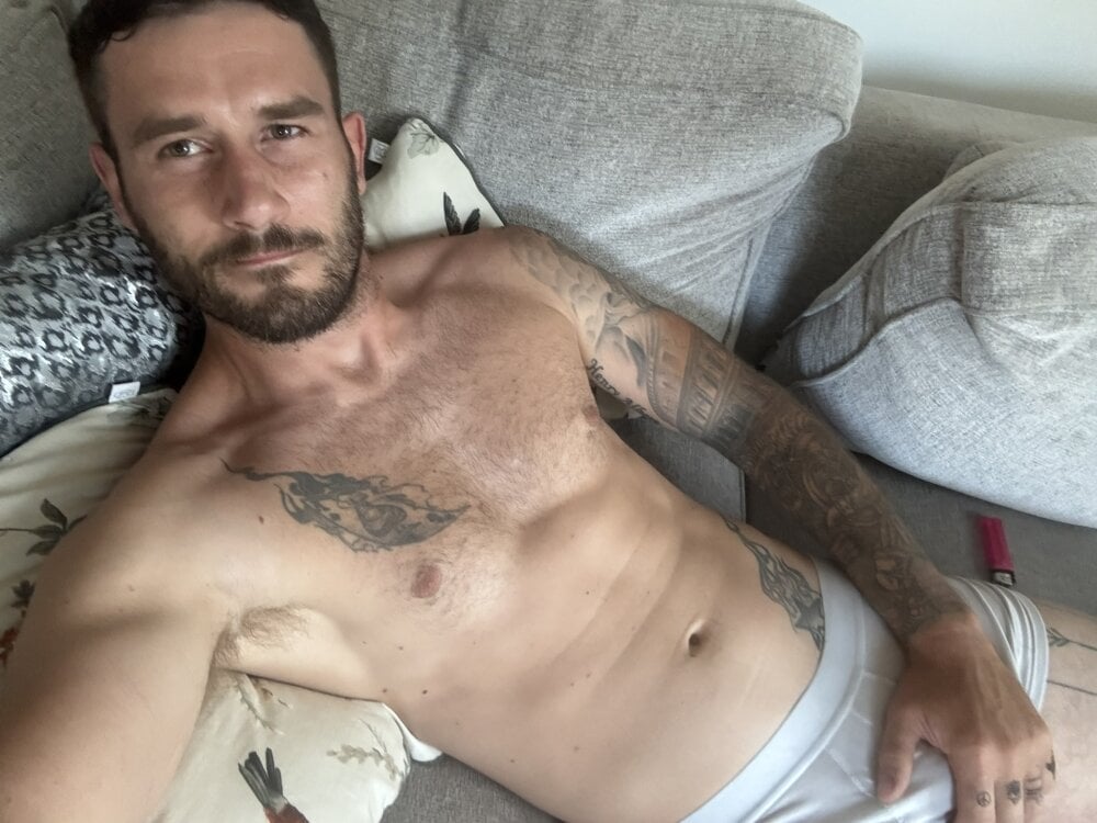letsgetnaughty7 from stripchat