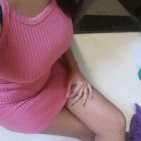 Juicy_Jasmine's Offline Chat Room