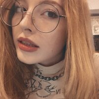 Teona_Shine's Offline Chat Room