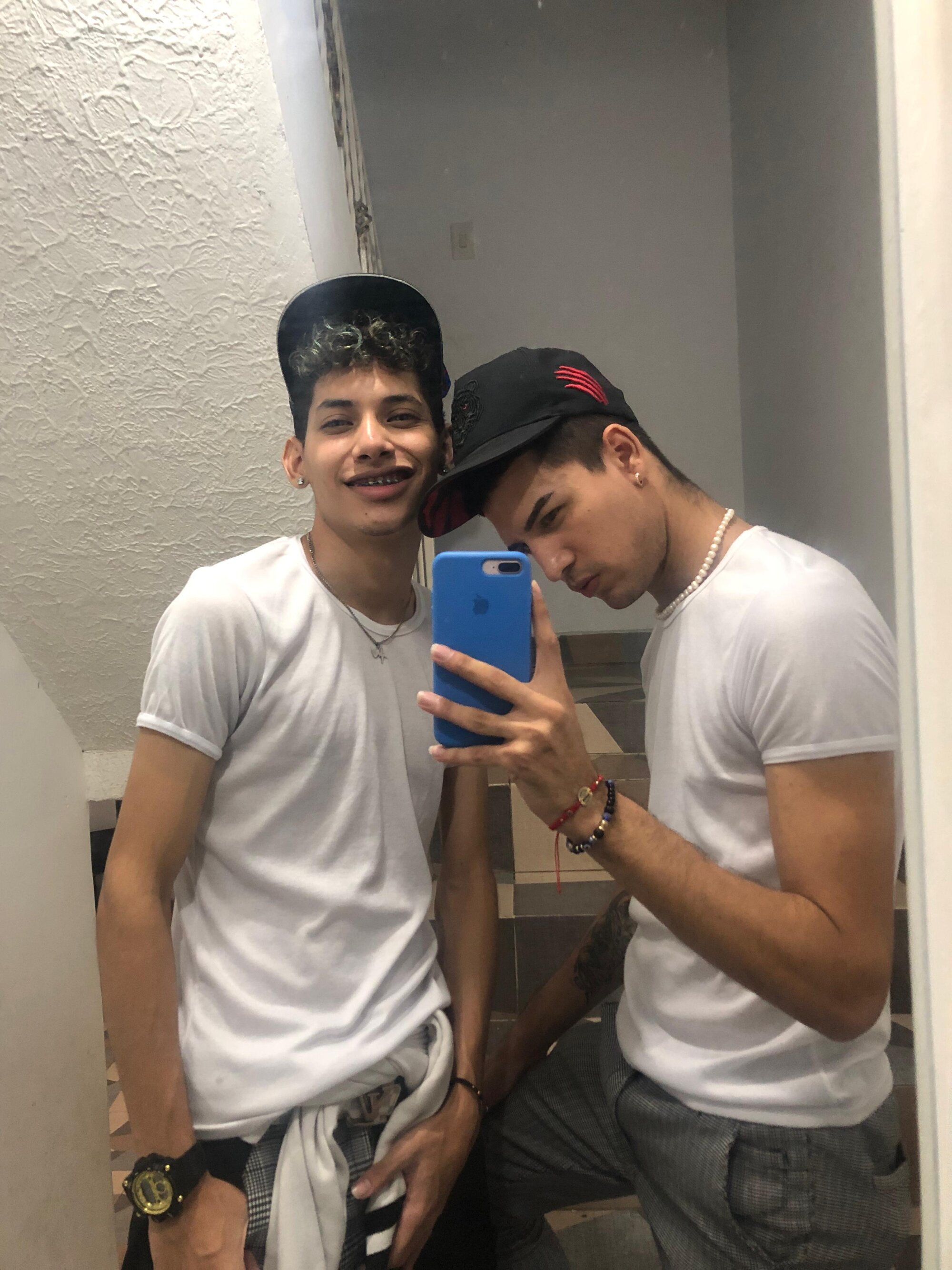MAX_GUYS