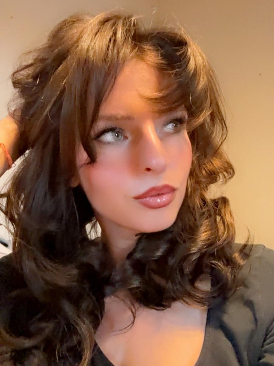 _Katherine_Pierce_ live cam model at StripChat