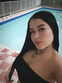 EmilyMartinez1's webcam live show
