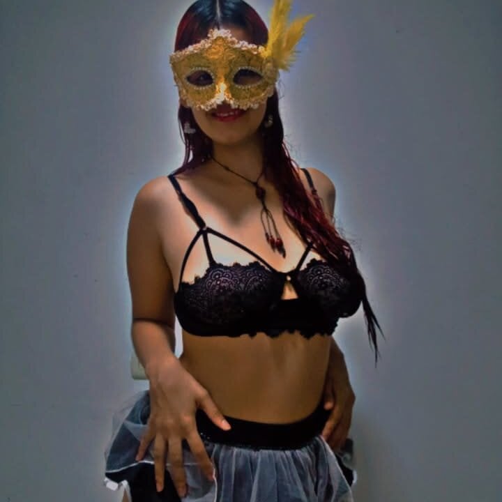 isabel-nashyeli profile
