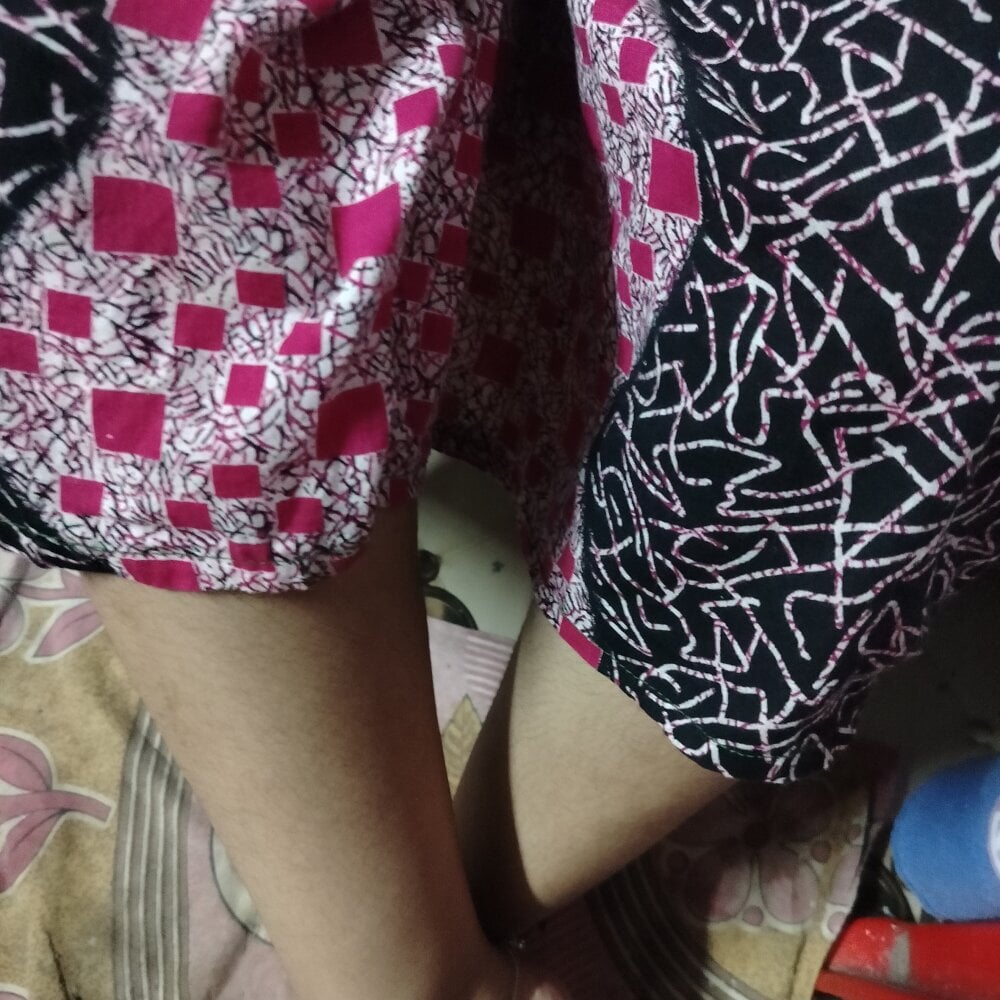 sanayabhabi's most recent online preview