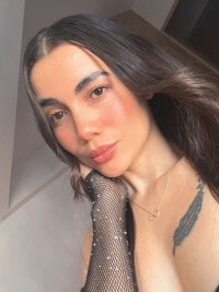 sara_ospinna's webcam live show