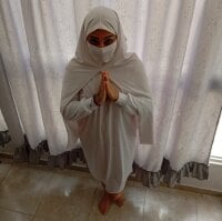 amira_femboy_bigcock's Offline XXX Chat