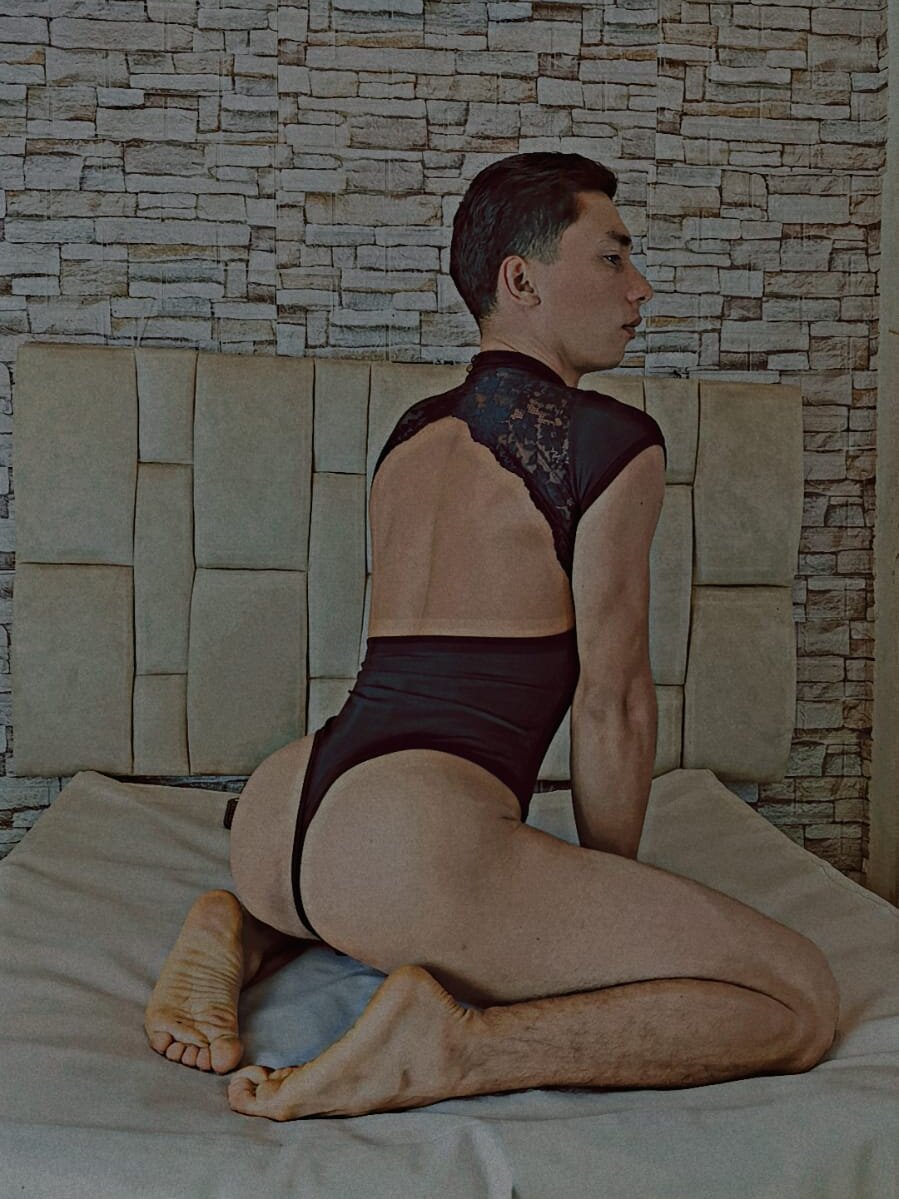 Tomy_allen profile