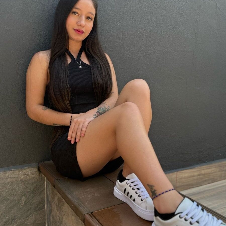 grannylivesexcams.com laila_gale livesex profile in latino cams