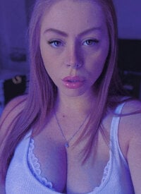 RedPepperLA's Offline Chat Room