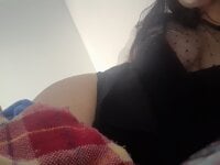 chilling_um's webcam live show