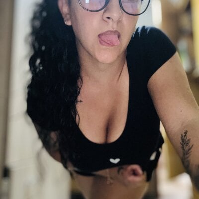 Madissonkings_ Female Footjob Webcam Adult