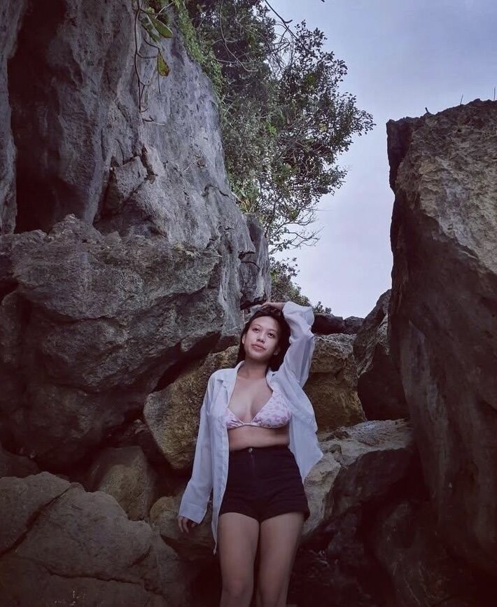CurvyMuse_XXX