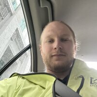 hunganddumbb's Offline Chat Room