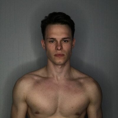 Tomy_fleckkk Male Brunette Live Webcam Sex
