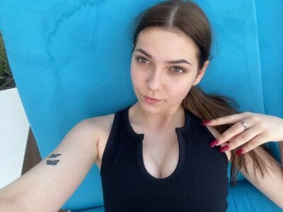 free online webcam ALISA SEXY 