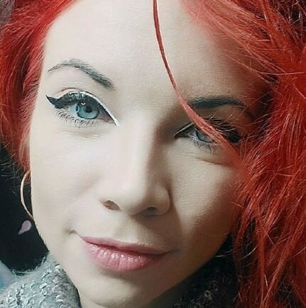 XNuka_Flower_LoverX live cam model at StripChat