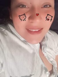 Perla05's Offline Chat Room