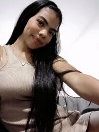 CaraIosh_'s webcam live show