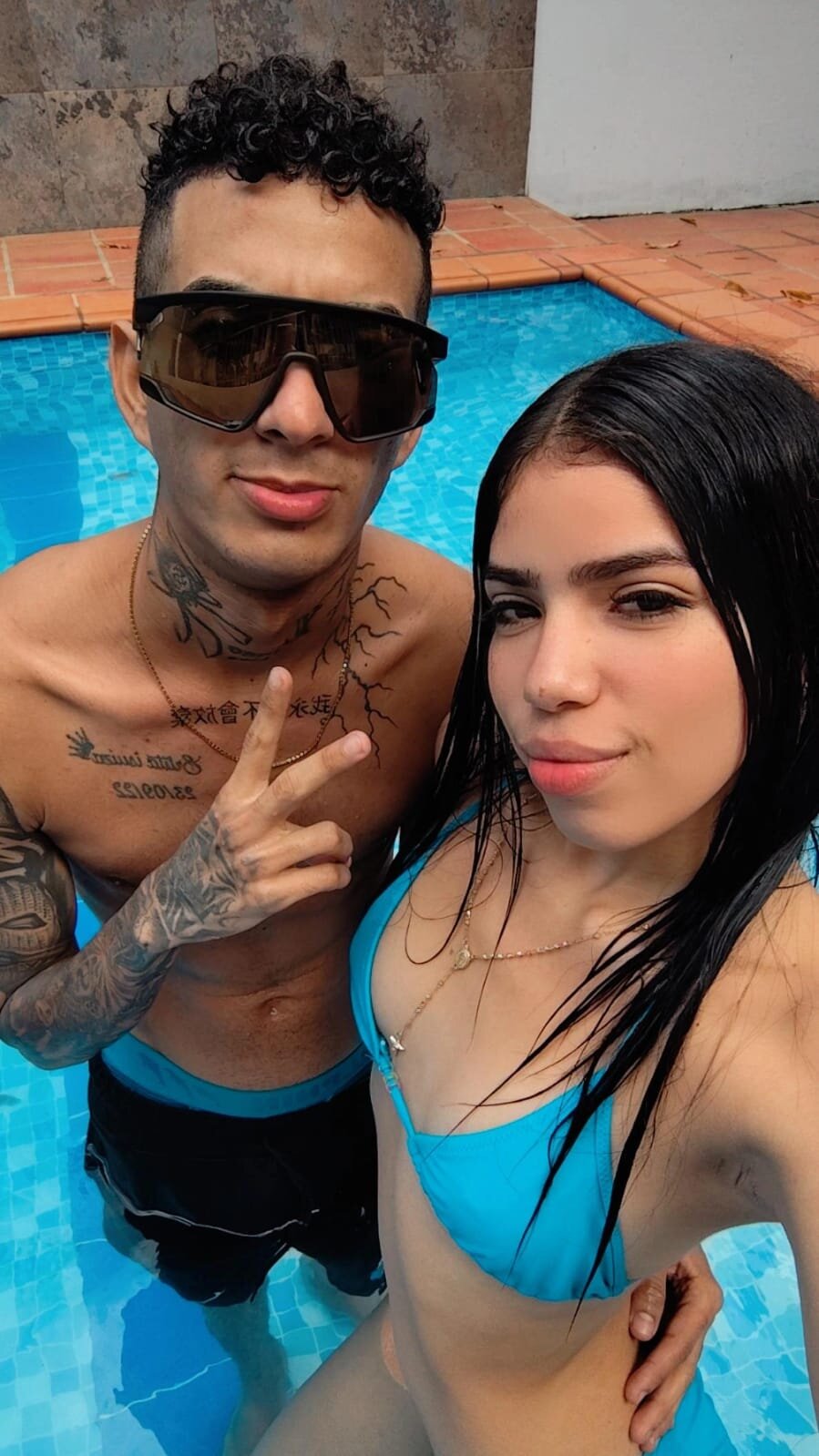EMY_AND_FRIEND