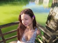 MiaRouxie's webcam live show
