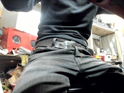 bisciu1976 from stripchat